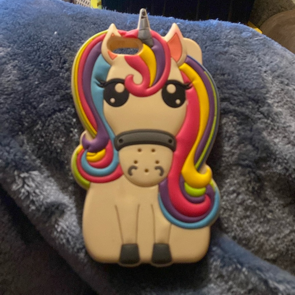 Unicorn iPhone 6s phone case